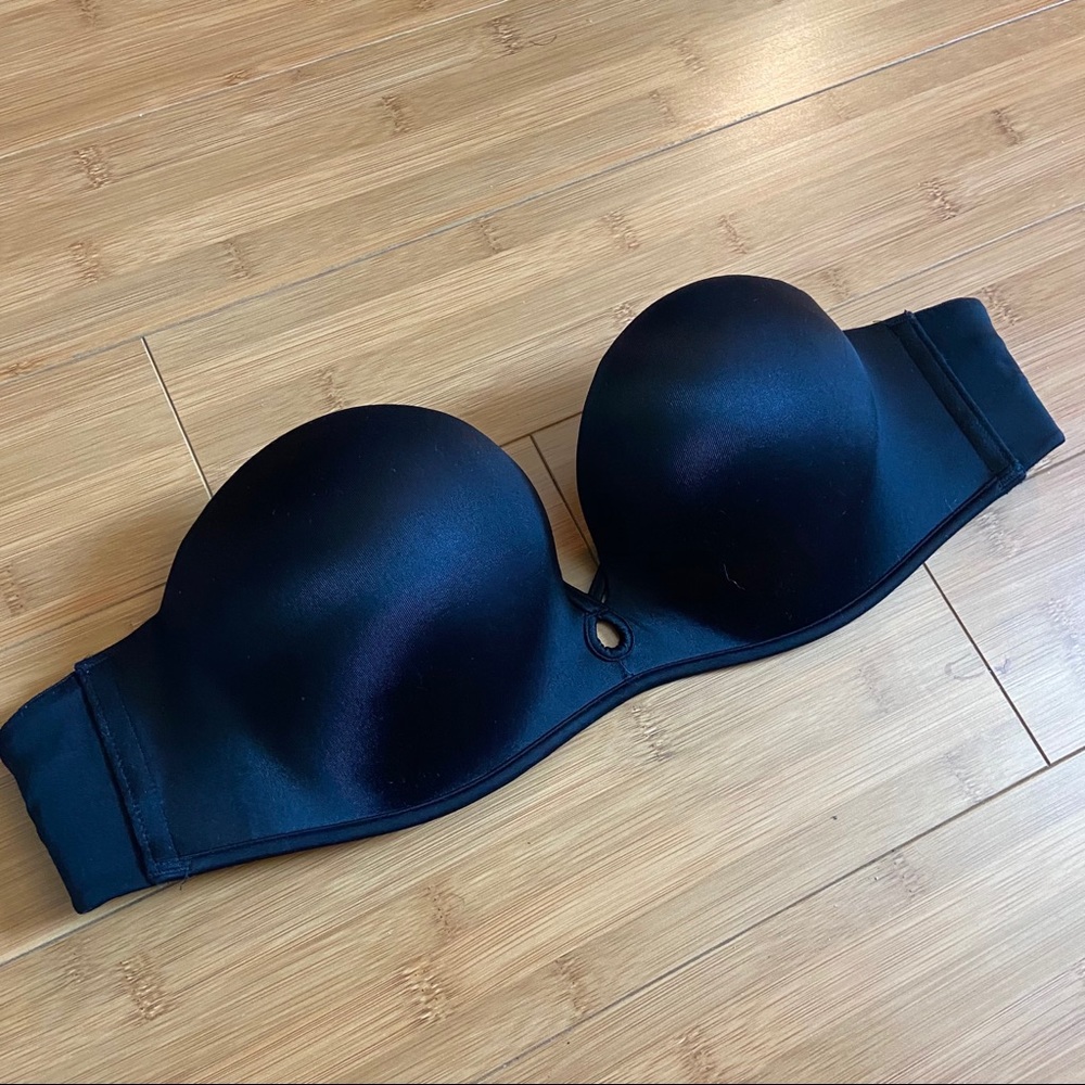Victoria’s Secret Strapless Bombshell Bra